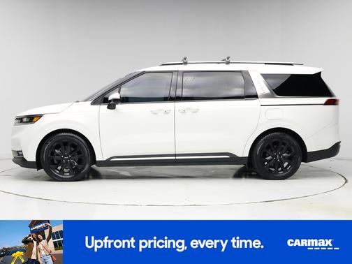 White 2024 Kia Carnival SX Prestige