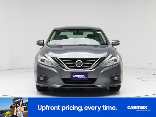 2017 Nissan Altima SV