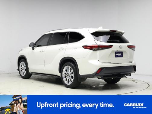 White 2021 Toyota Highlander Limited