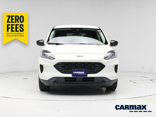 White 2022 Ford Escape SE