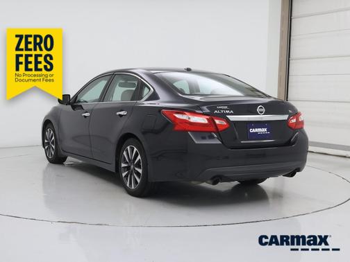 Blue 2016 Nissan Altima SL