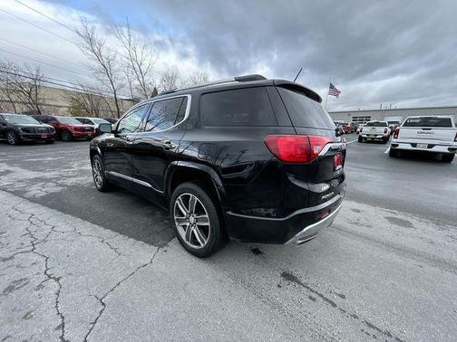 Ebony Twilight Metallic 2019 GMC Acadia Denali
