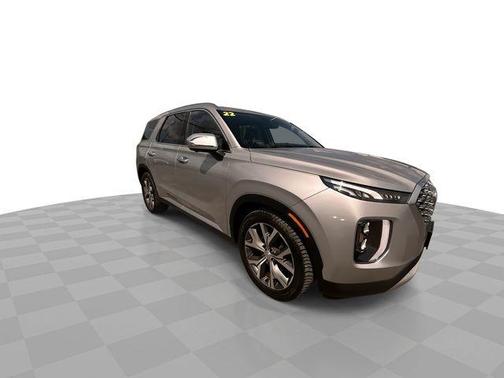 2022 Hyundai PALISADE Luxury 7-Passenger Seating