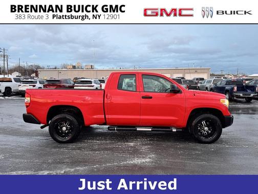 2016 Toyota Tundra SR