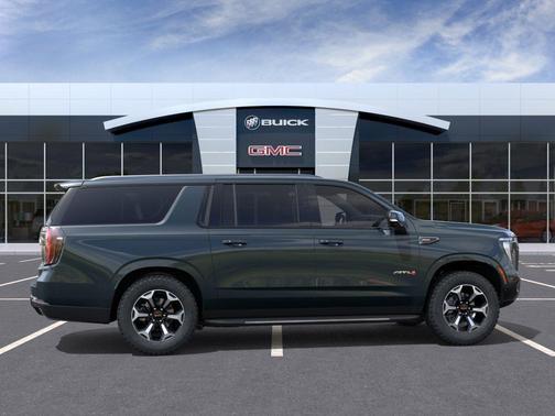 Midnight Pine 2026 GMC Yukon XL 4WD AT4
