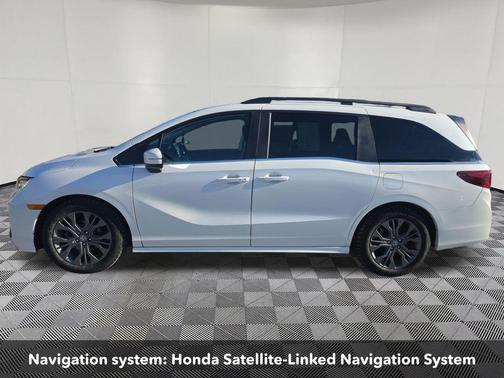 Platinum White Pearl 2025 Honda Odyssey Touring