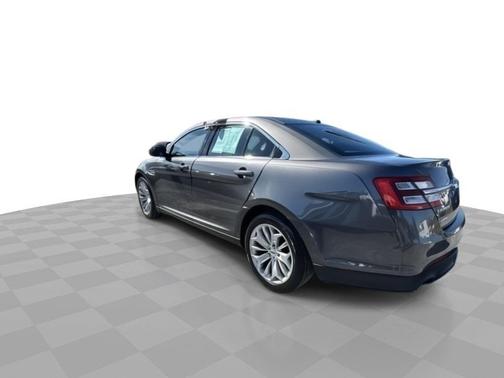 2015 Ford Taurus Limited