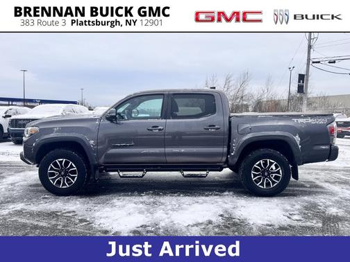 2020 Toyota Tacoma TRD Sport