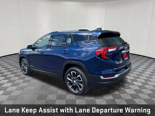 Marine Metallic 2023 GMC Terrain SLT