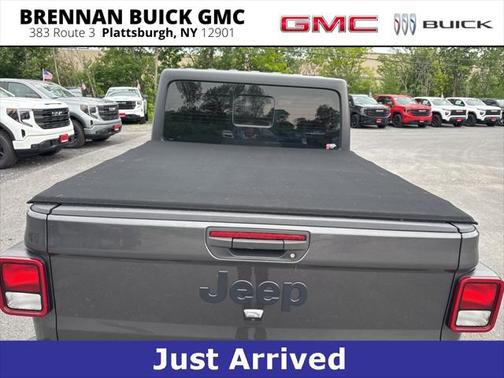 2020 Jeep Gladiator Sport