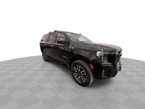 2023 GMC Yukon XL 4WD AT4