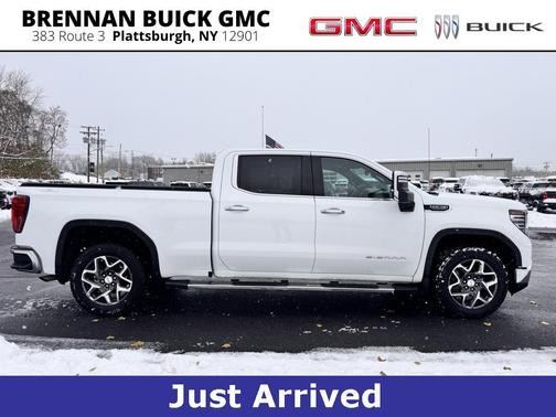 2025 GMC Sierra 1500 SLT