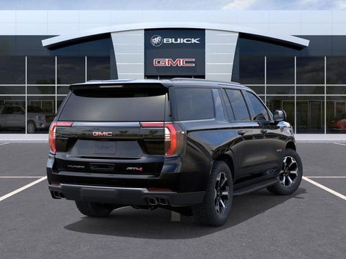 2026 GMC Yukon XL 4WD AT4