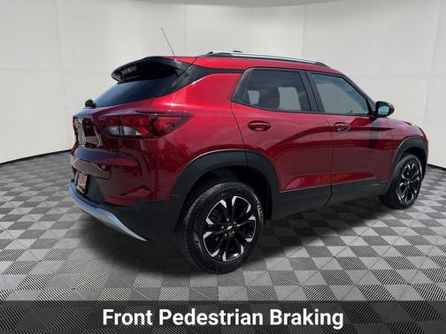 Crimson Metallic 2022 Chevrolet Trailblazer LT