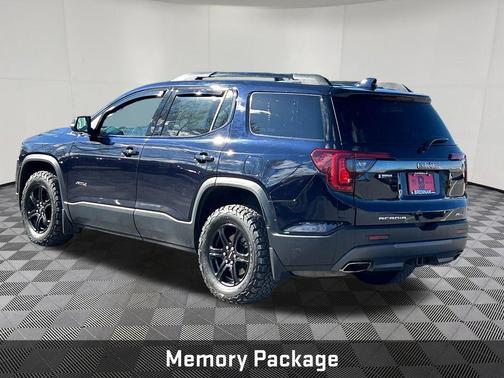 Midnight Blue Metallic 2022 GMC Acadia AWD AT4