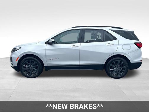 Silver Ice Metallic 2022 Chevrolet Equinox AWD RS