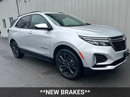 Silver Ice Metallic 2022 Chevrolet Equinox AWD RS
