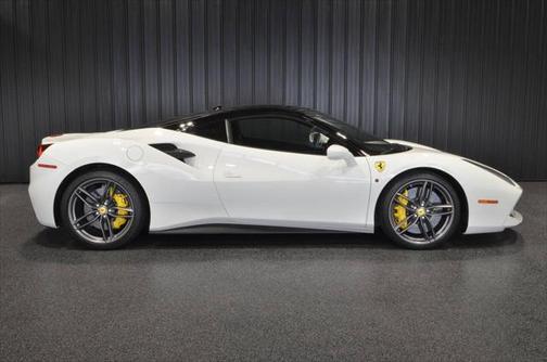 2016 Ferrari 488 GTB Base 2dr Coupe
