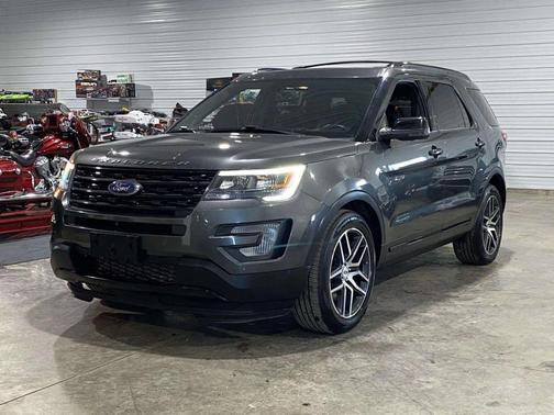 2017 Ford Explorer sport