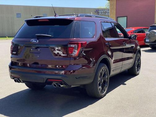 Burgundy Velvet Metallic Tinted Clearcoat 2019 Ford Explorer Sport