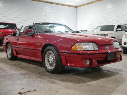 1987 Ford Mustang GT