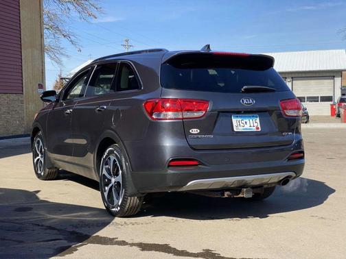 2016 Kia Sorento EX