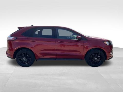 2022 Ford Edge ST Line