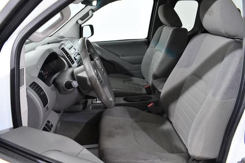 2016 Nissan Frontier S