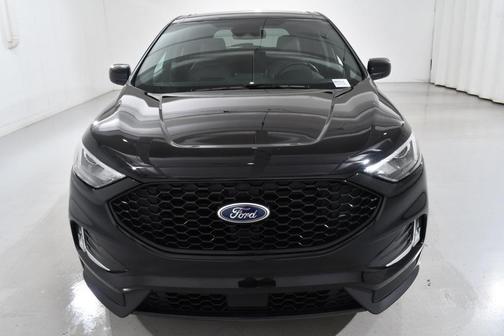 2022 Ford Edge ST Line