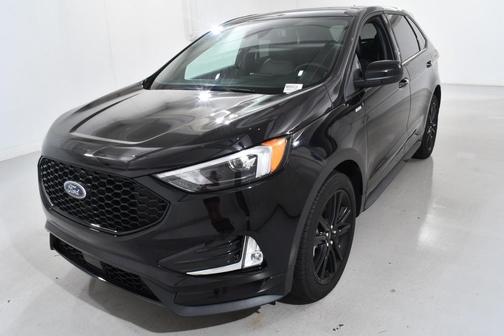 2022 Ford Edge ST Line