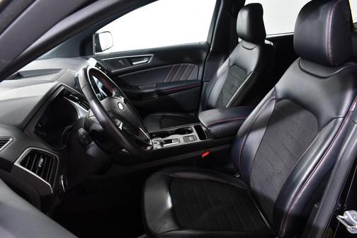 2022 Ford Edge ST Line