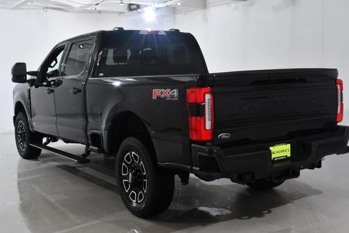 2025 Ford F-350 Lariat Super Duty