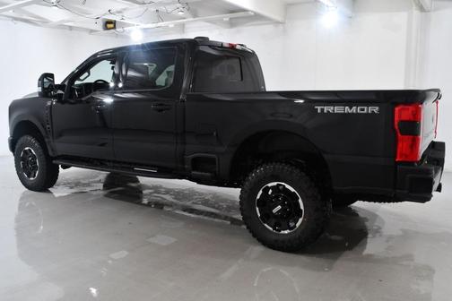 2025 Ford F-350 Lariat Super Duty