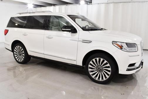 Pristine White 2020 Lincoln Navigator Reserve
