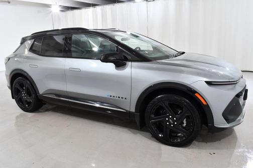 2024 Chevrolet Equinox EV RS