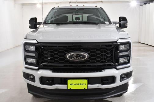 Avalanche 2026 Ford F-350 Lariat Super Duty