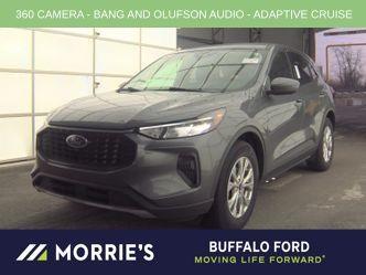 Carbonized Gray Metallic 2023 Ford Escape Active