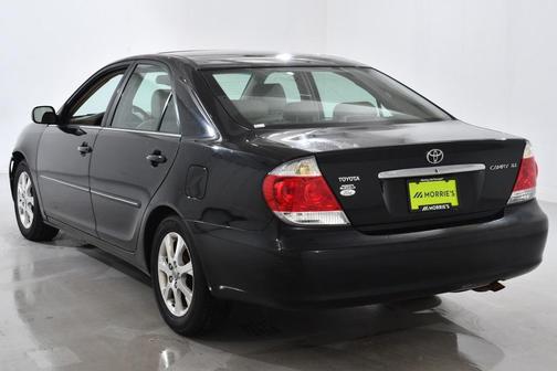 2005 Toyota Camry XLE
