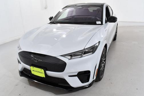 2022 Ford Mustang Mach-E GT