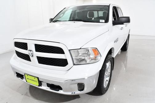 2016 RAM 1500 SLT