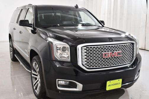 Onyx Black 2017 GMC Yukon XL Denali