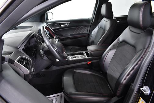 2022 Ford Edge ST Line