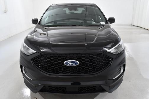 2022 Ford Edge ST Line