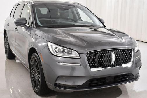 Metallic 2022 Lincoln Corsair Reserve