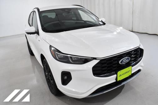 2025 Ford Escape ST-Line Elite