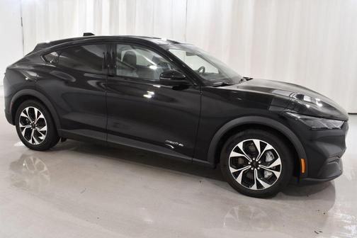 Shadow Black 2025 Ford Mustang Mach-E Select