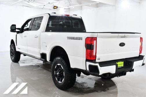 2025 Ford F-350 Lariat Super Duty