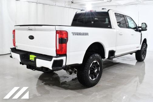 2025 Ford F-350 Lariat Super Duty