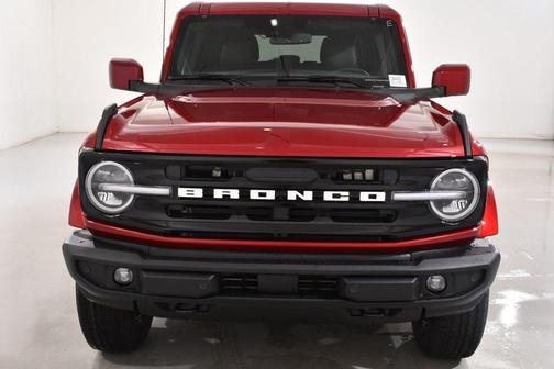 Ruby Red 2026 Ford Bronco Outer Banks