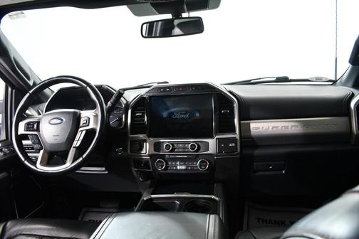 2022 Ford F-450 Platinum